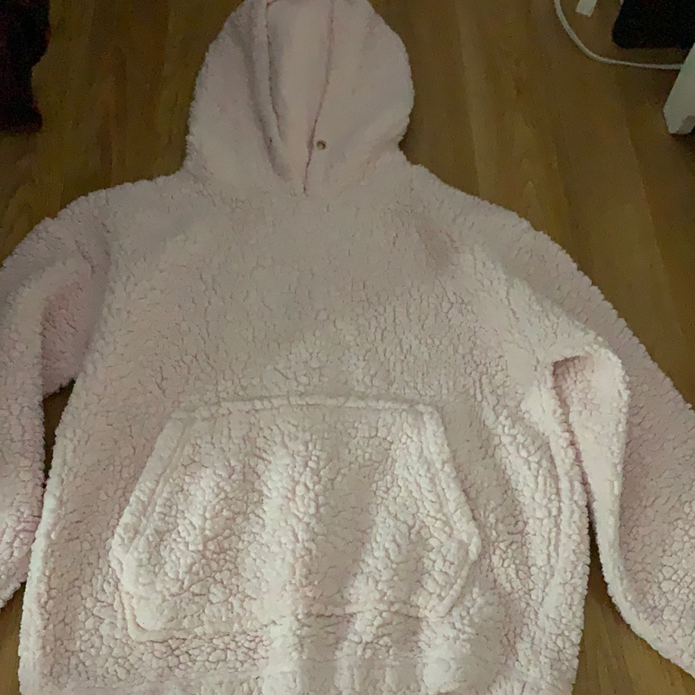 Weekend Edition fluffy sherpa sweatshirt